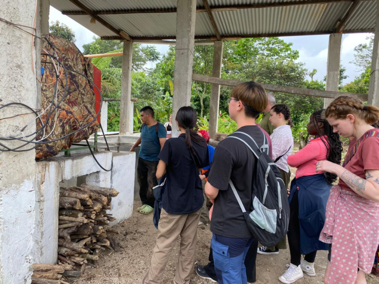 WhatsApp Image 2025-09-06 at 14.06.11 (1)